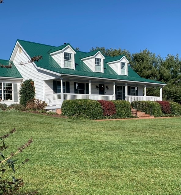Breezee Hill Farm Bed & Breakfast